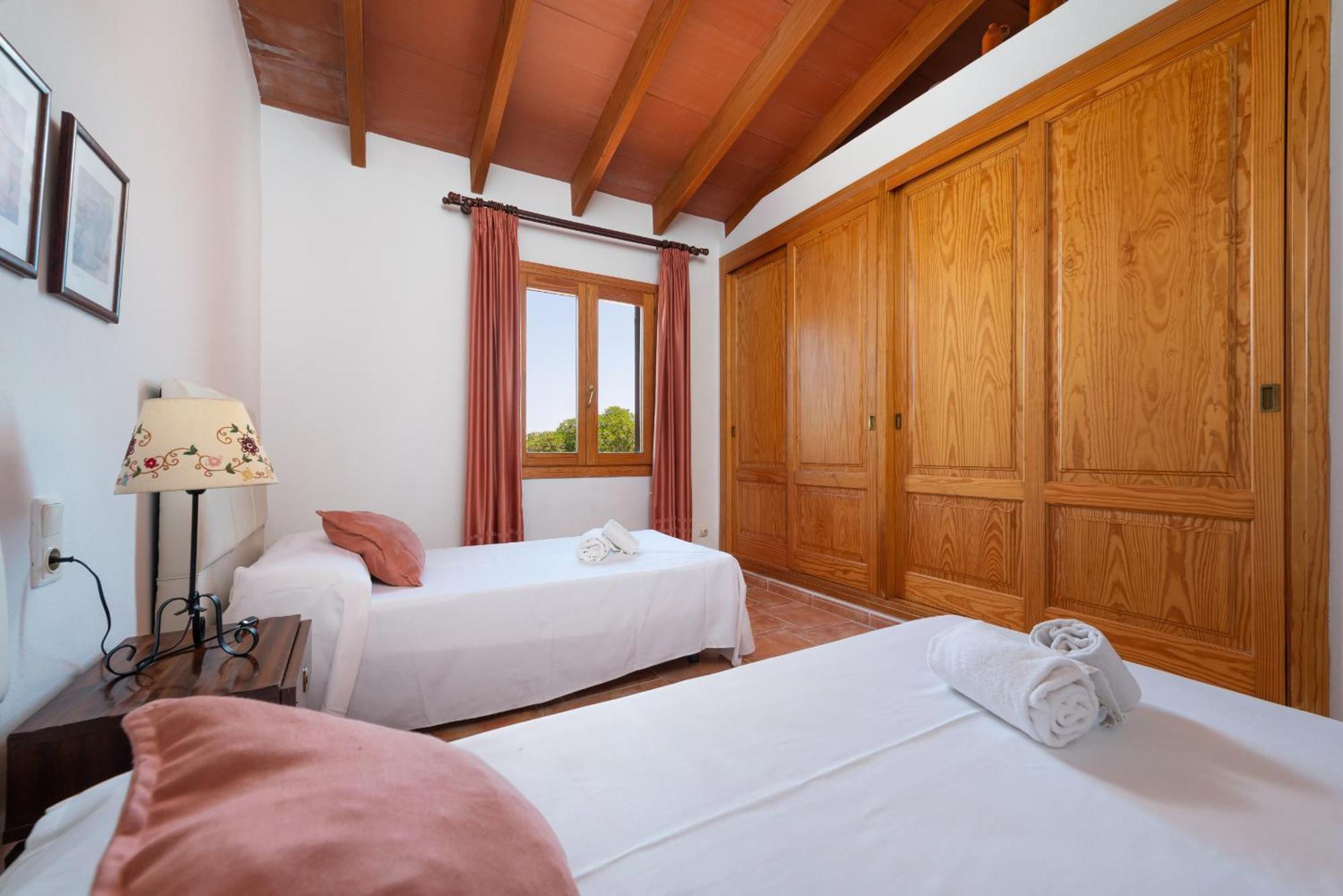 Country house Yourisland Gosp-torres