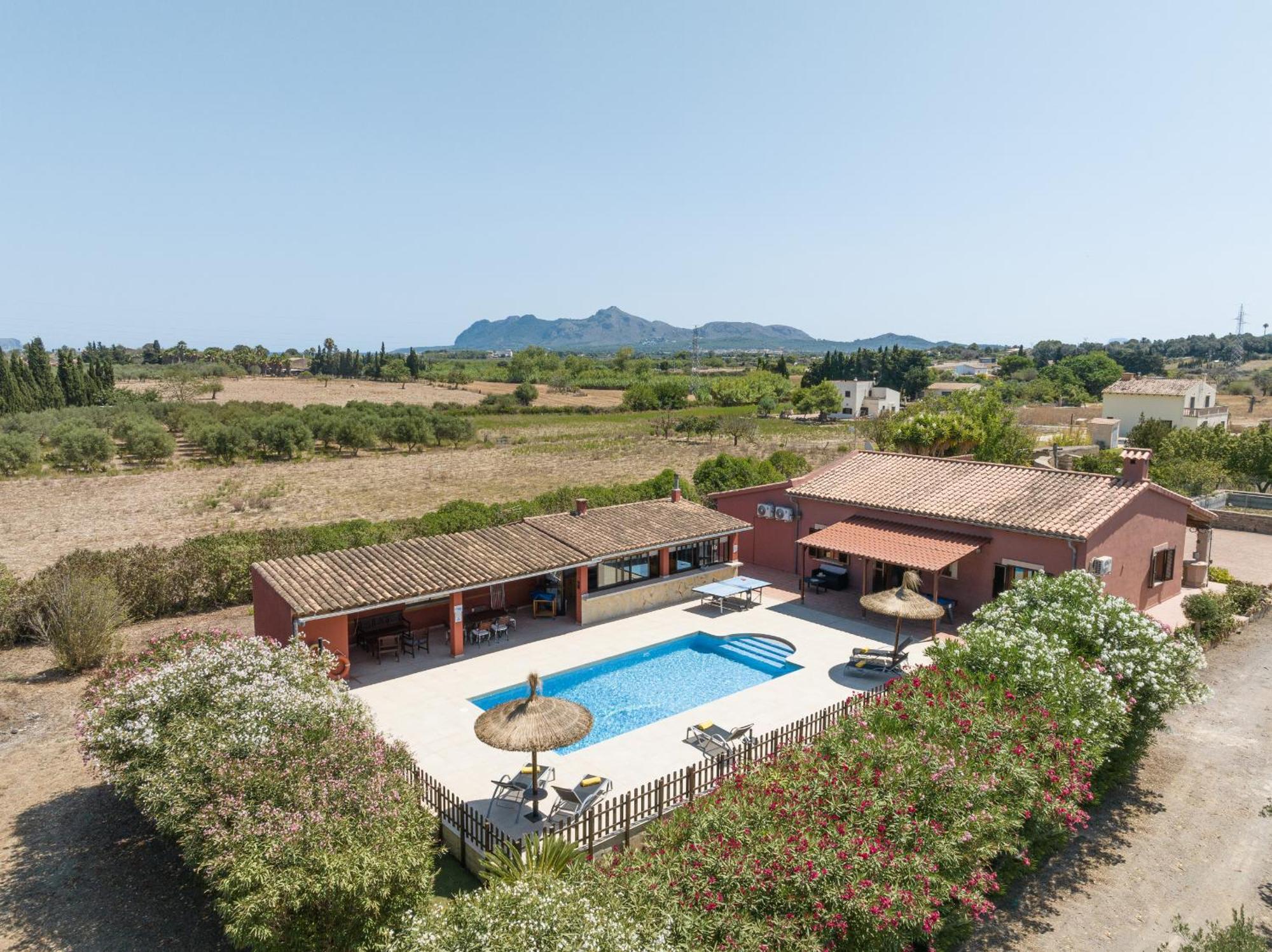 Country house Yourisland Gosp-torres *